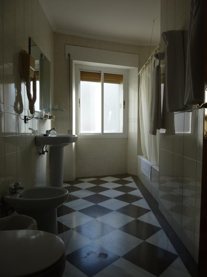 Hotel San Pedro Καρμόνα Εξωτερικό φωτογραφία