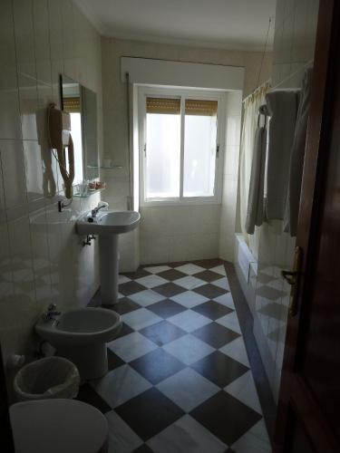 Hotel San Pedro Καρμόνα Εξωτερικό φωτογραφία
